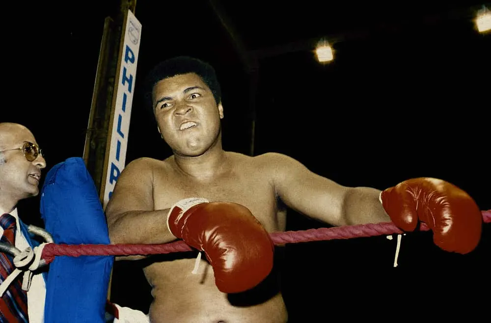 1975 Muhammad Ali clowning around during training